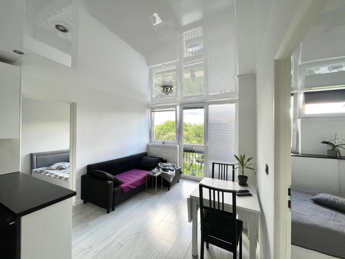Sasi - Cozy Apartment For 6 People In Centre Warszawa Exteriör bild